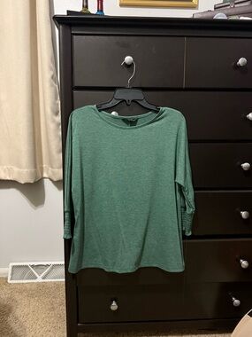 Classic Women's Green 3/4 Sleeve Top